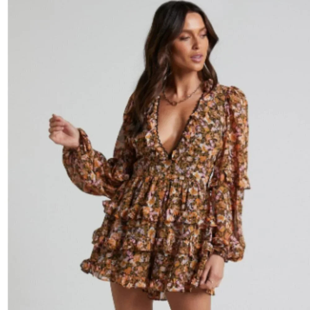 Showpo Liadi Playsuit Jumpsuit Black Floral Sz 12